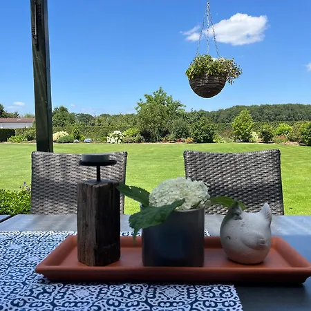 Haus Geni Dom wakacyjny *