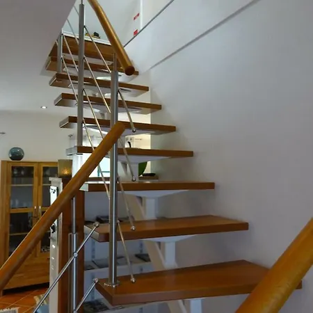 Haus Geni בית נופש *